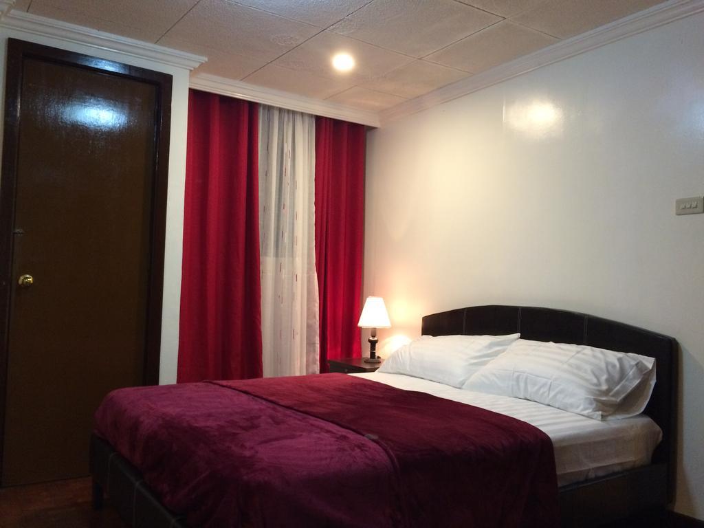 Ofw Hotel Manila Pasay Buitenkant foto
