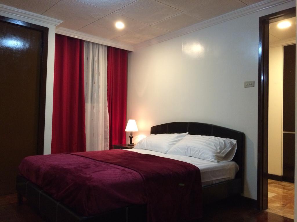 Ofw Hotel Manila Pasay Buitenkant foto