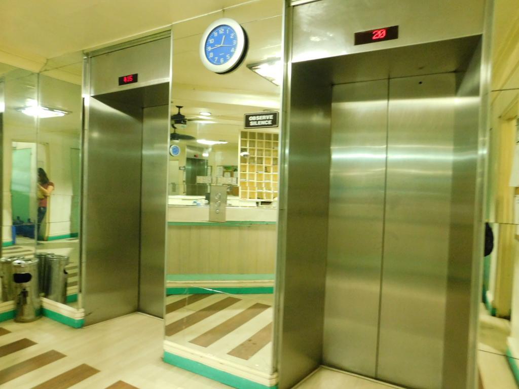 Ofw Hotel Manila Pasay Buitenkant foto