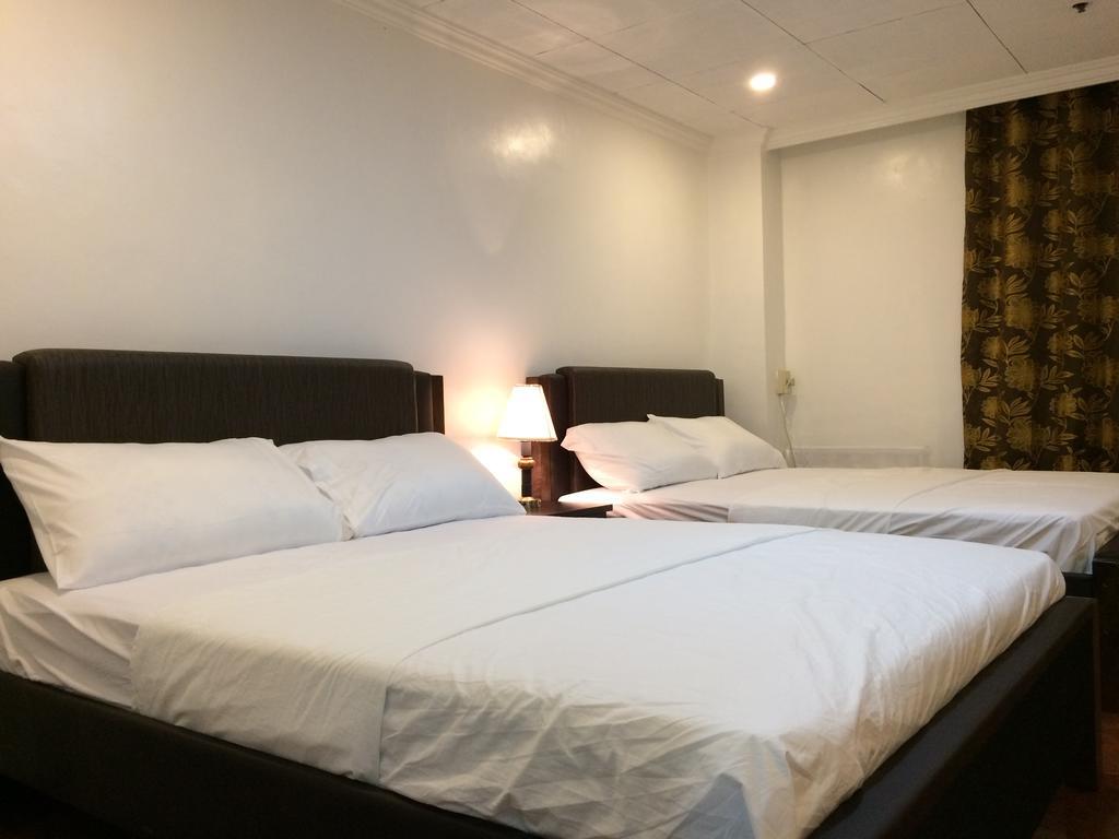 Ofw Hotel Manila Pasay Buitenkant foto